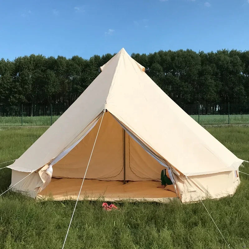 Outdoor 4 Seasons Luxury Canvas Wall Glamping Tents 4M Winter Family Bell Camping Canopy Tents For Sale