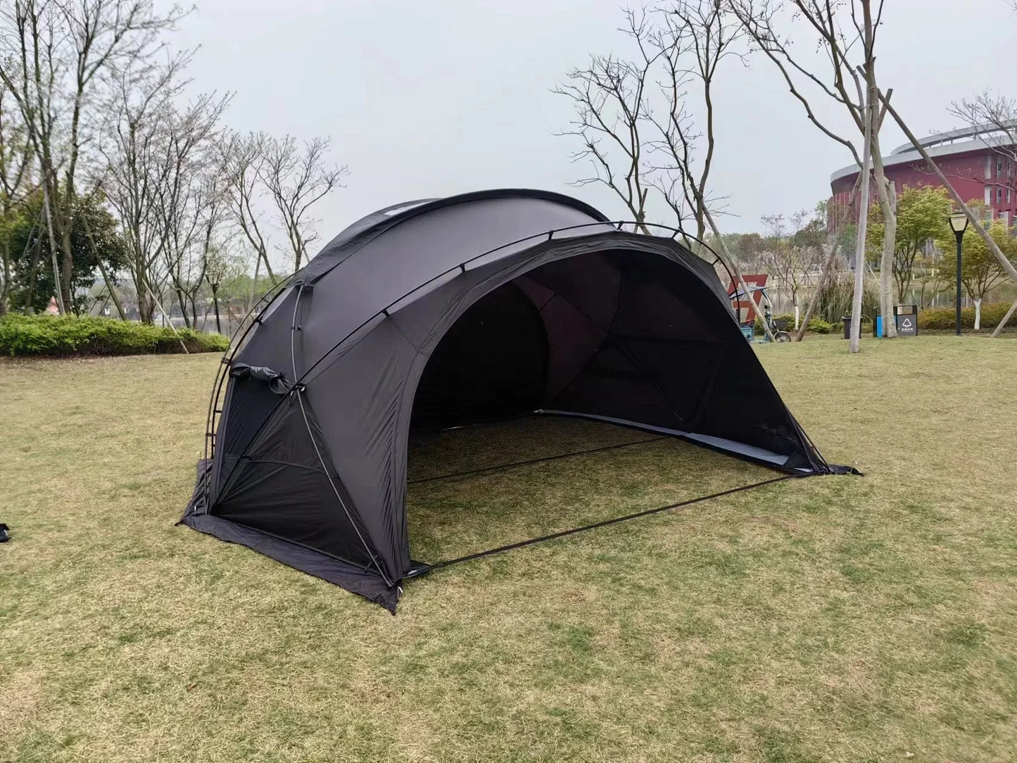 Wind Valley hot selling Luxury 6- 8 persons big Outdoor Shelter Rain Fly Large tunnel Ultralight Waterproof Camping family Tent